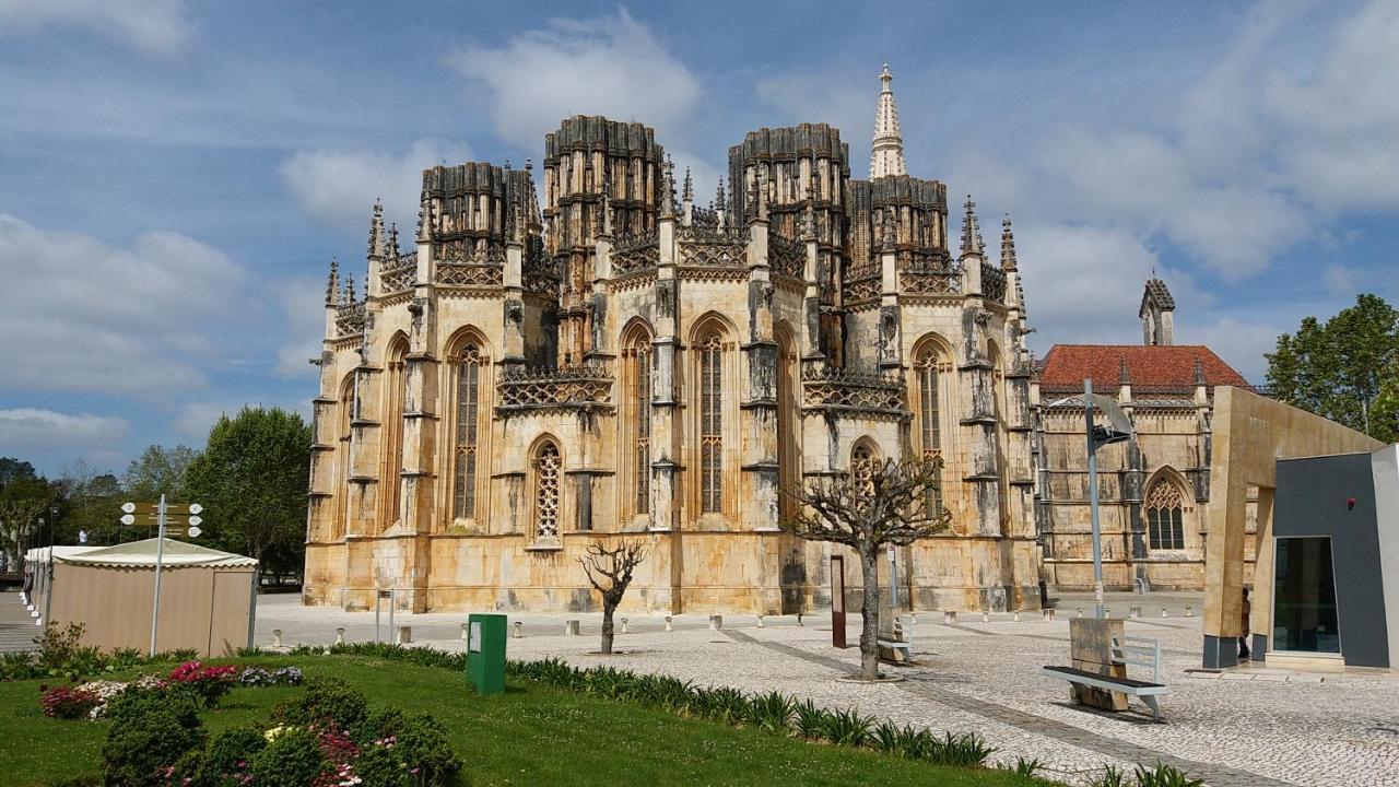Casa com 3 confortáveis quartos ao lado do Mosteiro Batalha Exterior foto