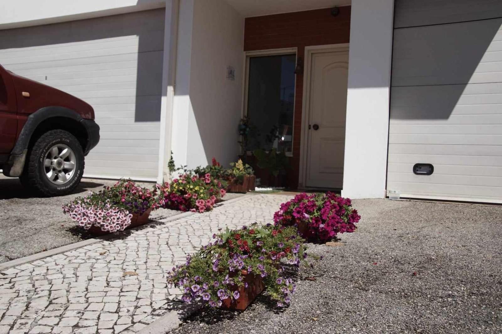 Casa com 3 confortáveis quartos ao lado do Mosteiro Batalha Exterior foto